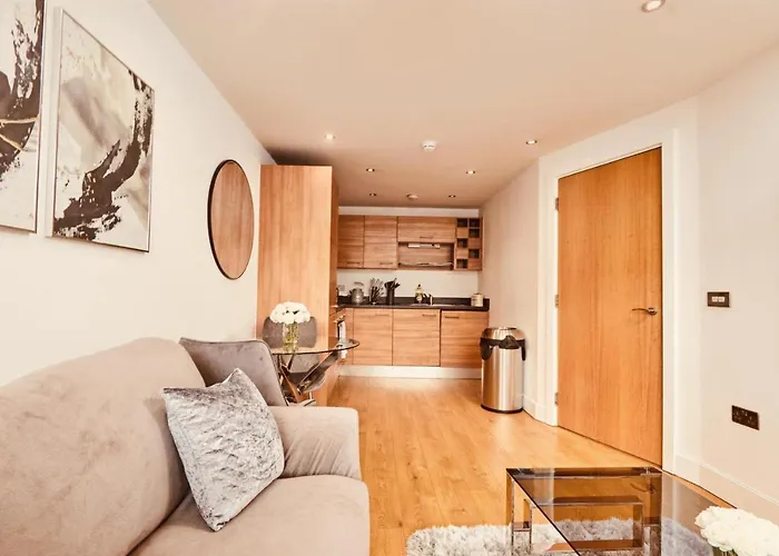 Deluxe Modern Apt&free Parking No Balcony *