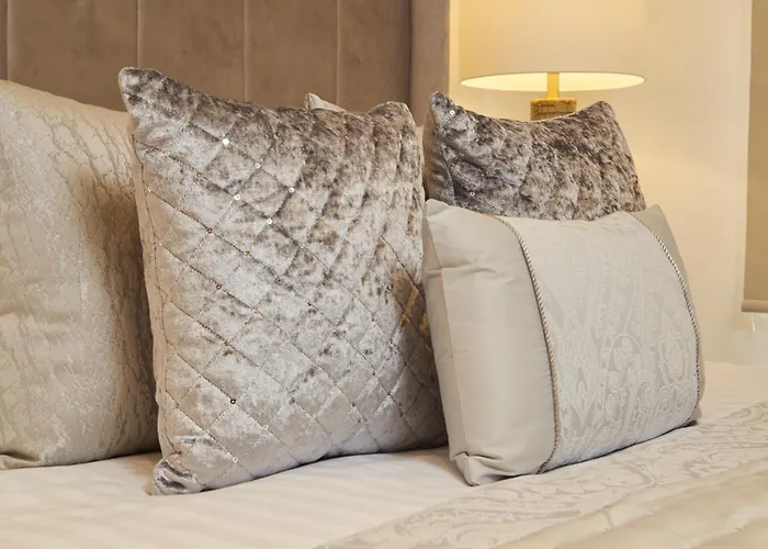 Deluxe Modern Apt&free Parking No Balcony Διαμέρισμα Λιντς